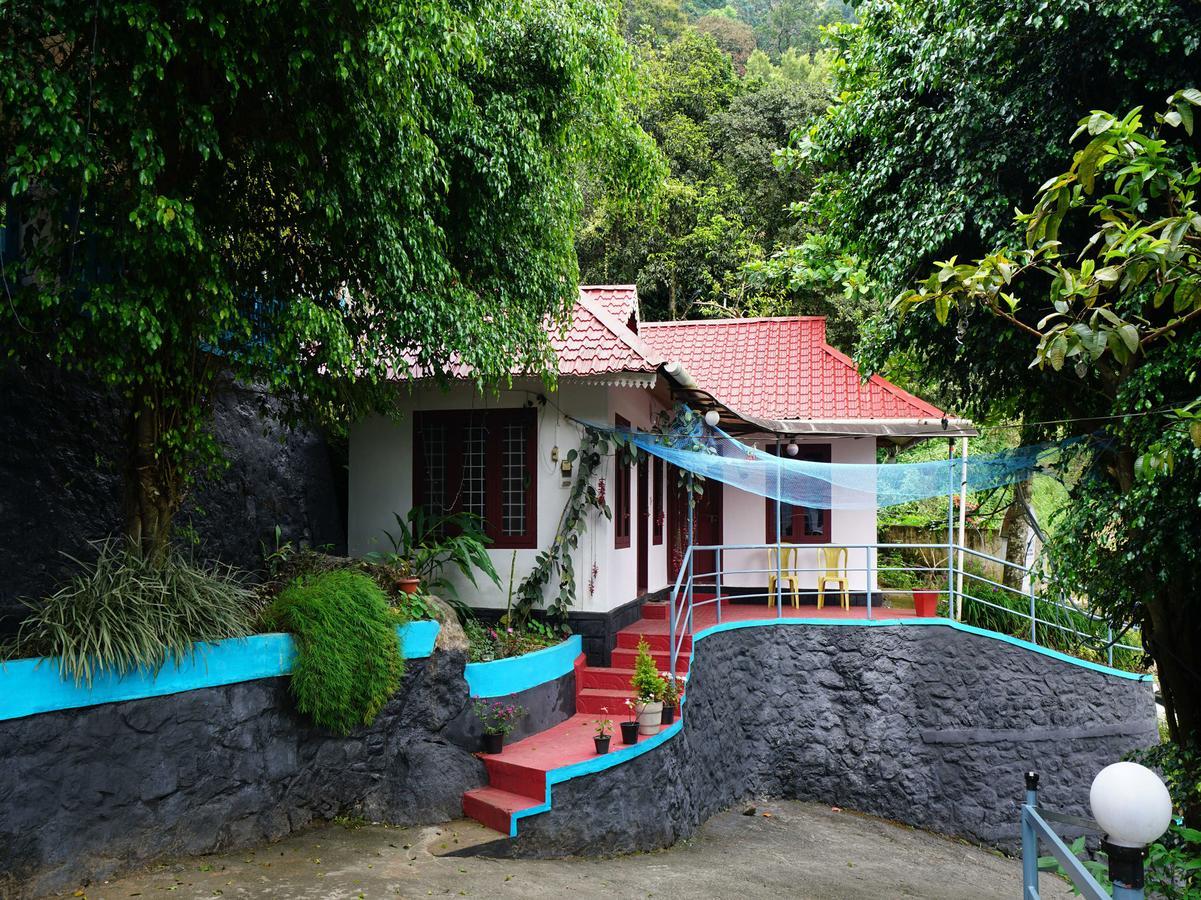 Oyo 10262 Hotel Munnar Rock Экстерьер фото